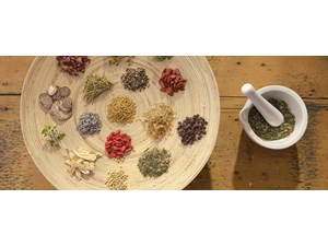 عرقیات ترکیبی پاکسازی و تقویت کبد آریا گل